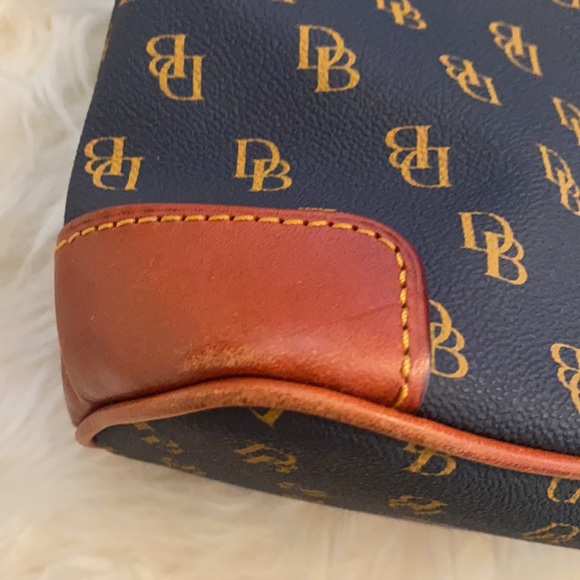 EUC Dooney & Bourke navy initial over shoulder satchel - Picture 9 of 16
